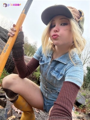 belle-delphine-1 photo #13487 photo n 13487