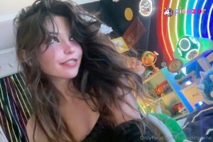 belle-delphine-1 photo #13335 photo n 13335
