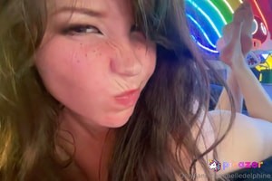 belle-delphine-1 photo #13424 photo n 13424