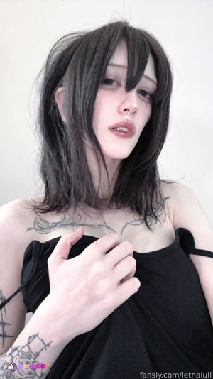 lyly photo #2 photo n 2