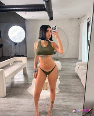 Malu Trevejo N259