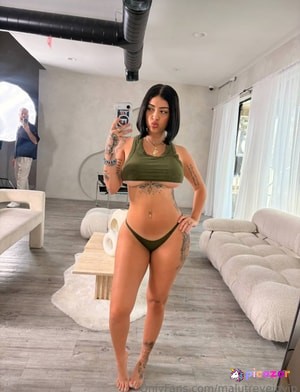 malu-trevejo photo #2072 photo n 2072