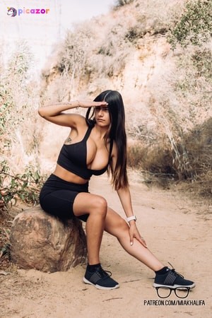 mia-khalifa photo #1555 photo n 1555