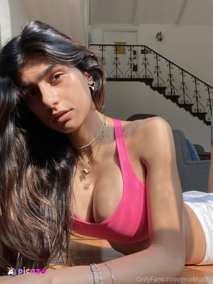 Mia Khalifa N164