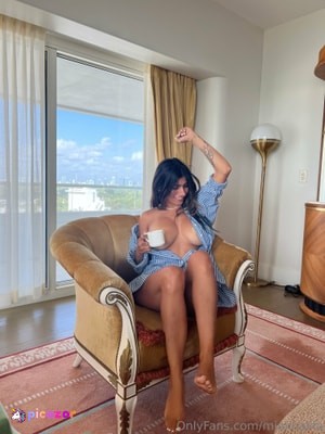 mia-khalifa photo #1717 photo n 1717