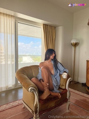 mia-khalifa photo #1712 photo n 1712