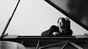 Billie Eilish N54
