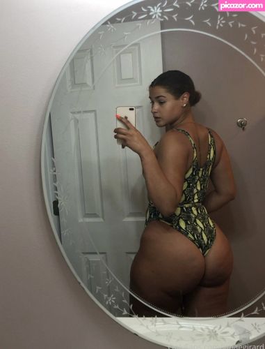 Janae Girard - Image