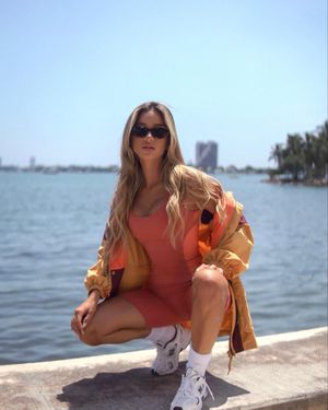 Cindy Prado N13