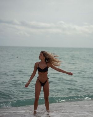 cindy-prado-1 photo #284 photo n 284