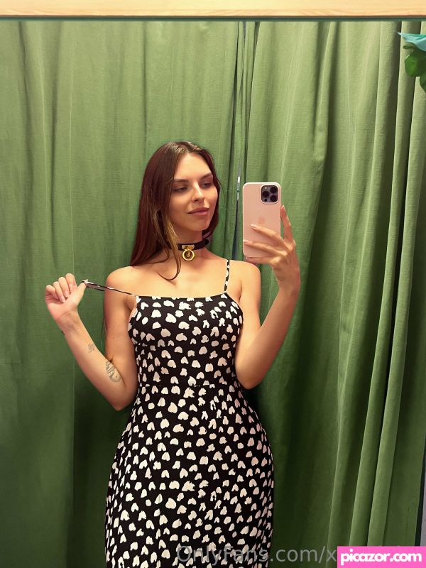 Vika Mednis N979