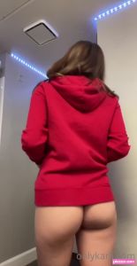 karli-mergenthaler-2 video #106 photo n 106