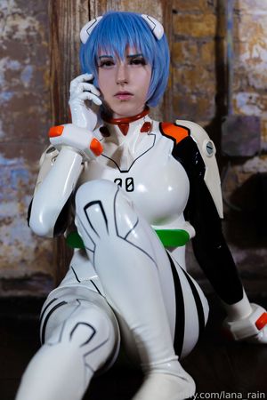 Lana Rain N7