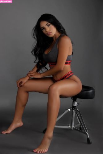 karinagarciaoficiall  - Image
