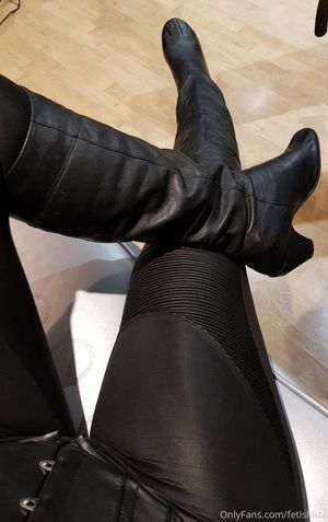 Fetish Liza N111