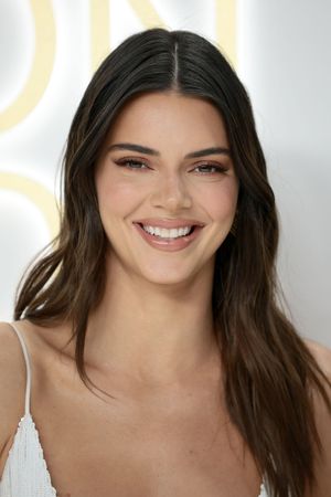 Kendall Jenner N42