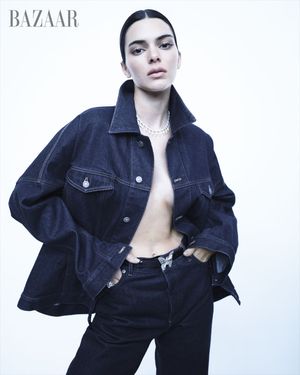 Kendall Jenner N103