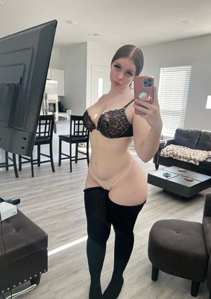 Cinnamonthighs  - Thumb