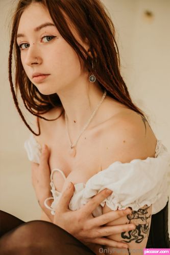 Mikaww  - Image