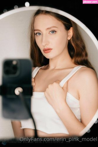 Erin Pink - Image
