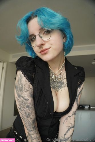 Lyra Crow - Image