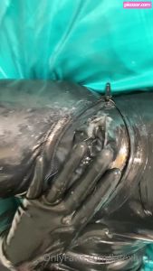 latex-lucy-1 video #90 photo n 90