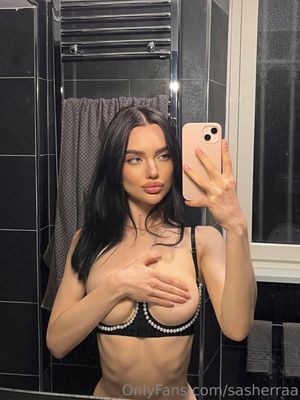 sasherraa  - Thumb