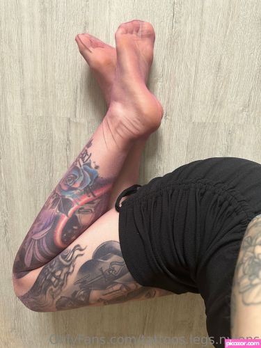 tattoos legs nylons - Image