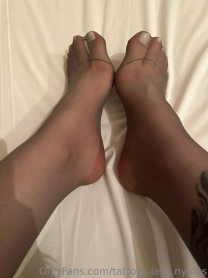 tattoos-legs-nylons-1 photo #171 photo n 171