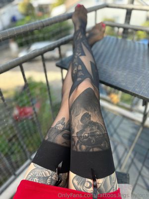 tattoos-legs-nylons-1 photo #129 photo n 129