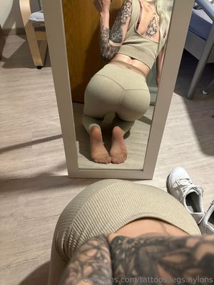 tattoos legs nylons - Thumb