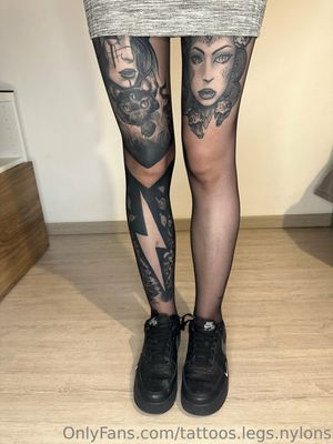tattoos-legs-nylons-1 photo #131 photo n 131