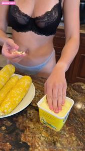 christina-khalil-3 video #1802 photo n 1802