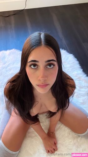 Izzy Green - Image