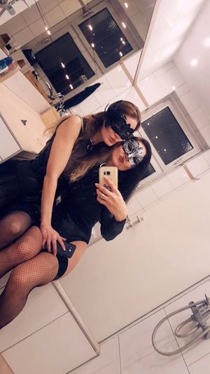 Sophie Elodie - Thumb