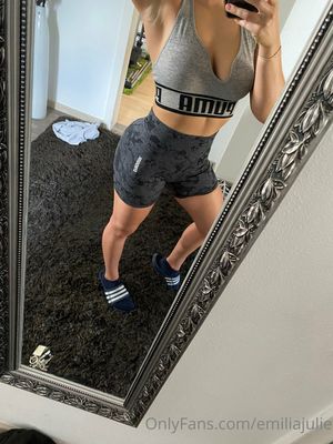 emiliajulie  N12