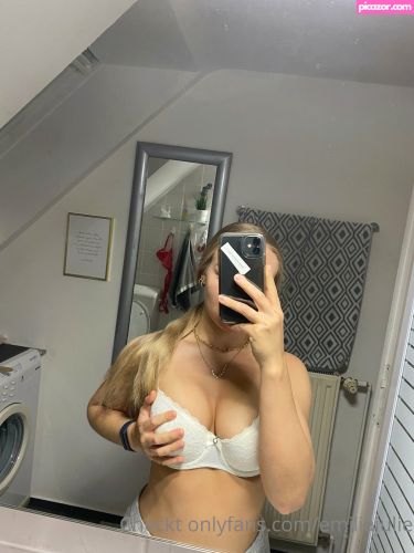emiliajulie  - Image