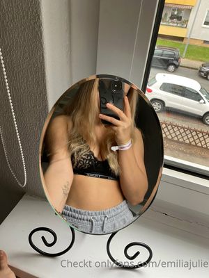 emiliajulie  N10