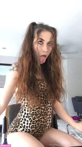 mollypopz - Image