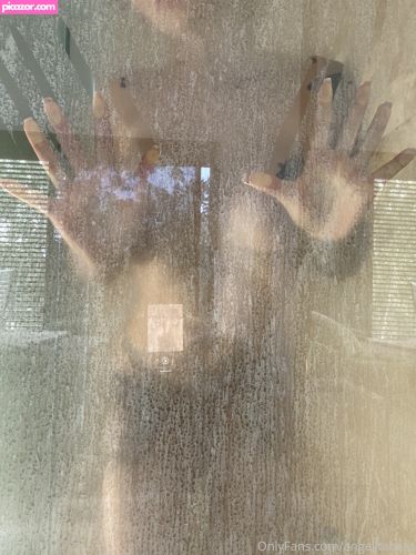 Angelica Hernandez - Image