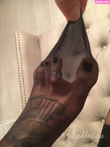 Tall Goddess Gia  - Image