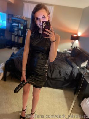 Dark Mistress - Thumb