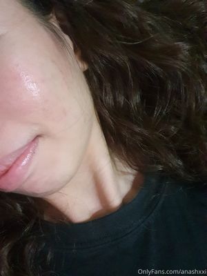Anashxxi  - Thumb