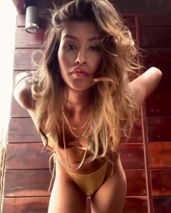 michelle-xuxu-1 video #9 photo n 9