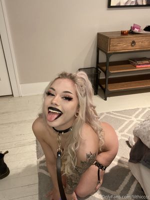 g0thicccc-1 photo #323 photo n 323