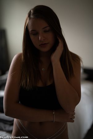 kendra-rowe-1 photo #100 photo n 100