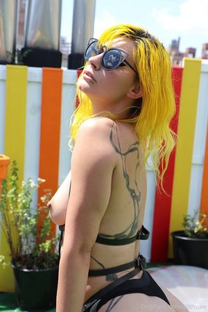 Lilith Vale - Thumb