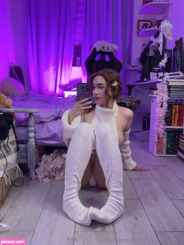 chilling madness - Image