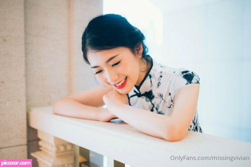 Vivian  - Image