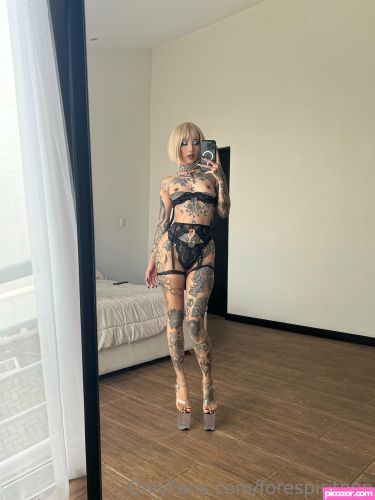 Jenny Zhao  - Image
